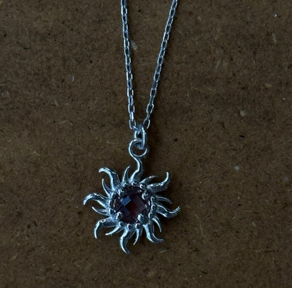 925 Gümüş | Aurora Güneş Kolye